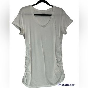 Lot/Set of 5 white maternity T-shirt’s short sleeve long sleeve shirts